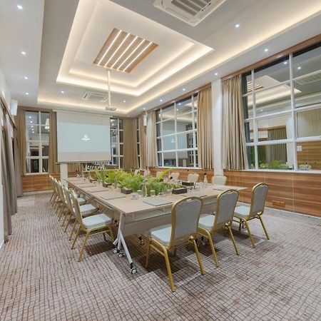 ซามันน์ โฮสต์ Hotel ฮุลฮูมาเล ภายนอก รูปภาพ