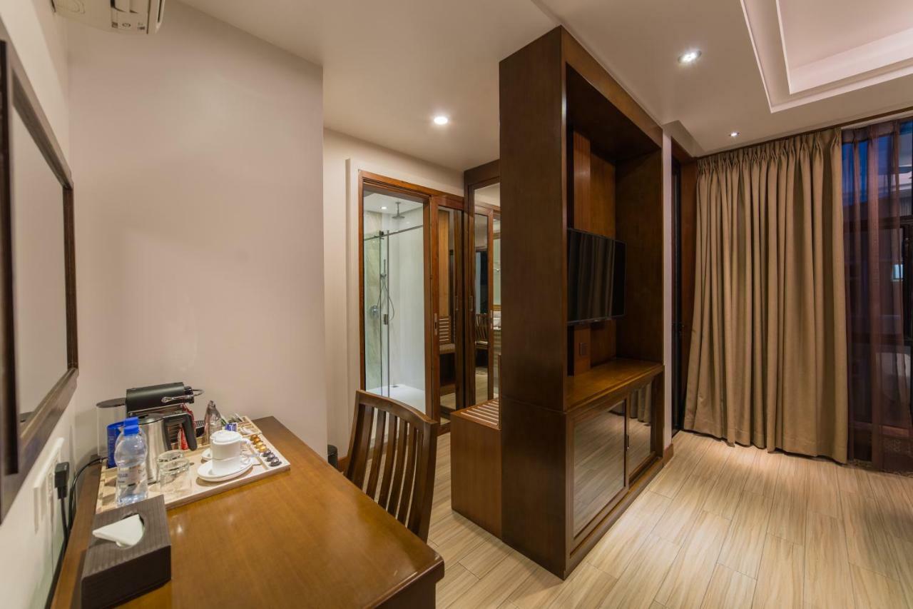 ซามันน์ โฮสต์ Hotel ฮุลฮูมาเล ภายนอก รูปภาพ
