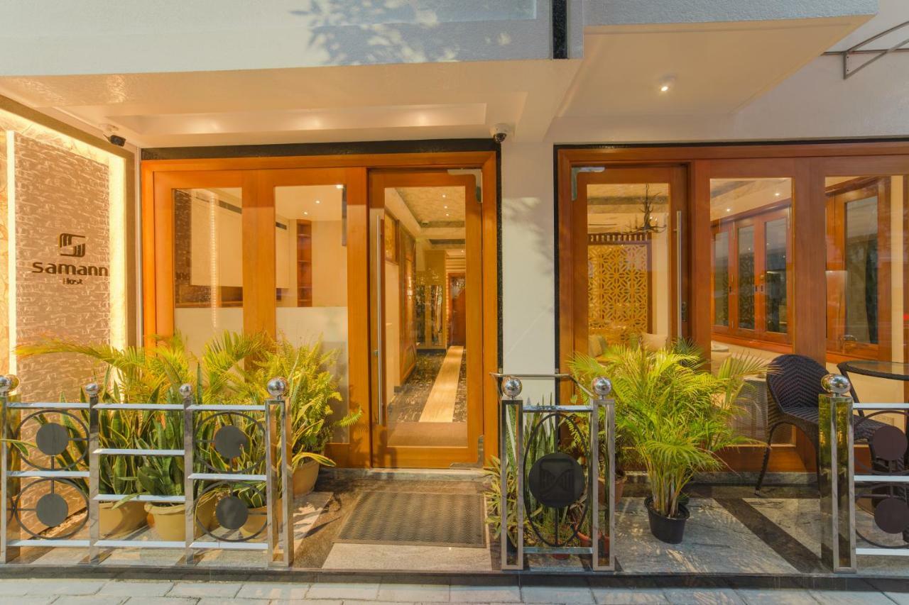 ซามันน์ โฮสต์ Hotel ฮุลฮูมาเล ภายนอก รูปภาพ