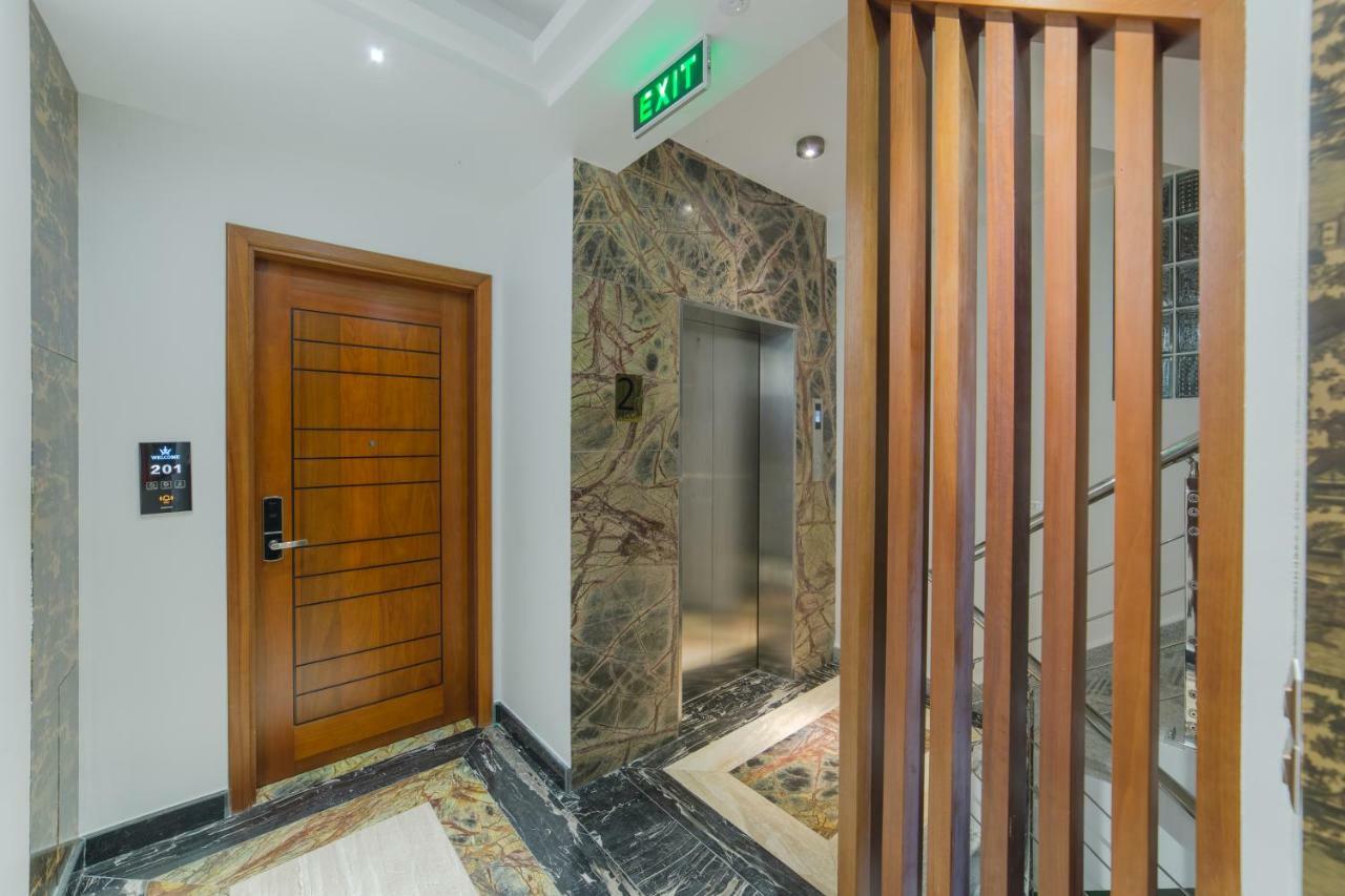 ซามันน์ โฮสต์ Hotel ฮุลฮูมาเล ภายนอก รูปภาพ